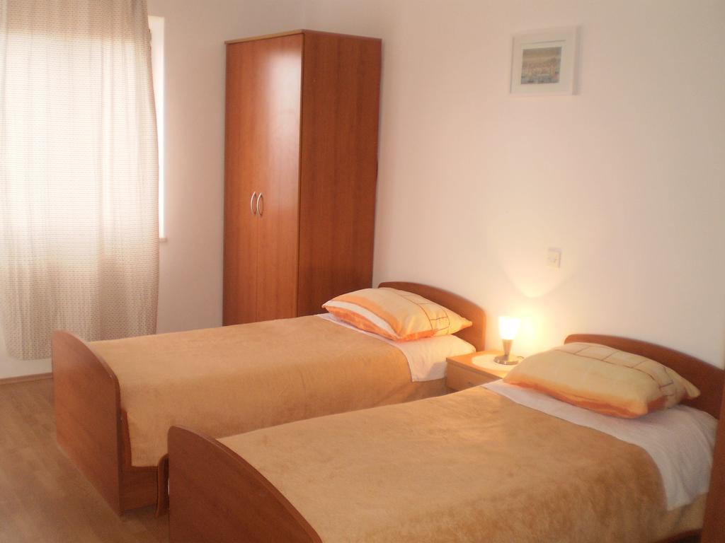 Apartments Kuzman Dubrovnik Exterior photo